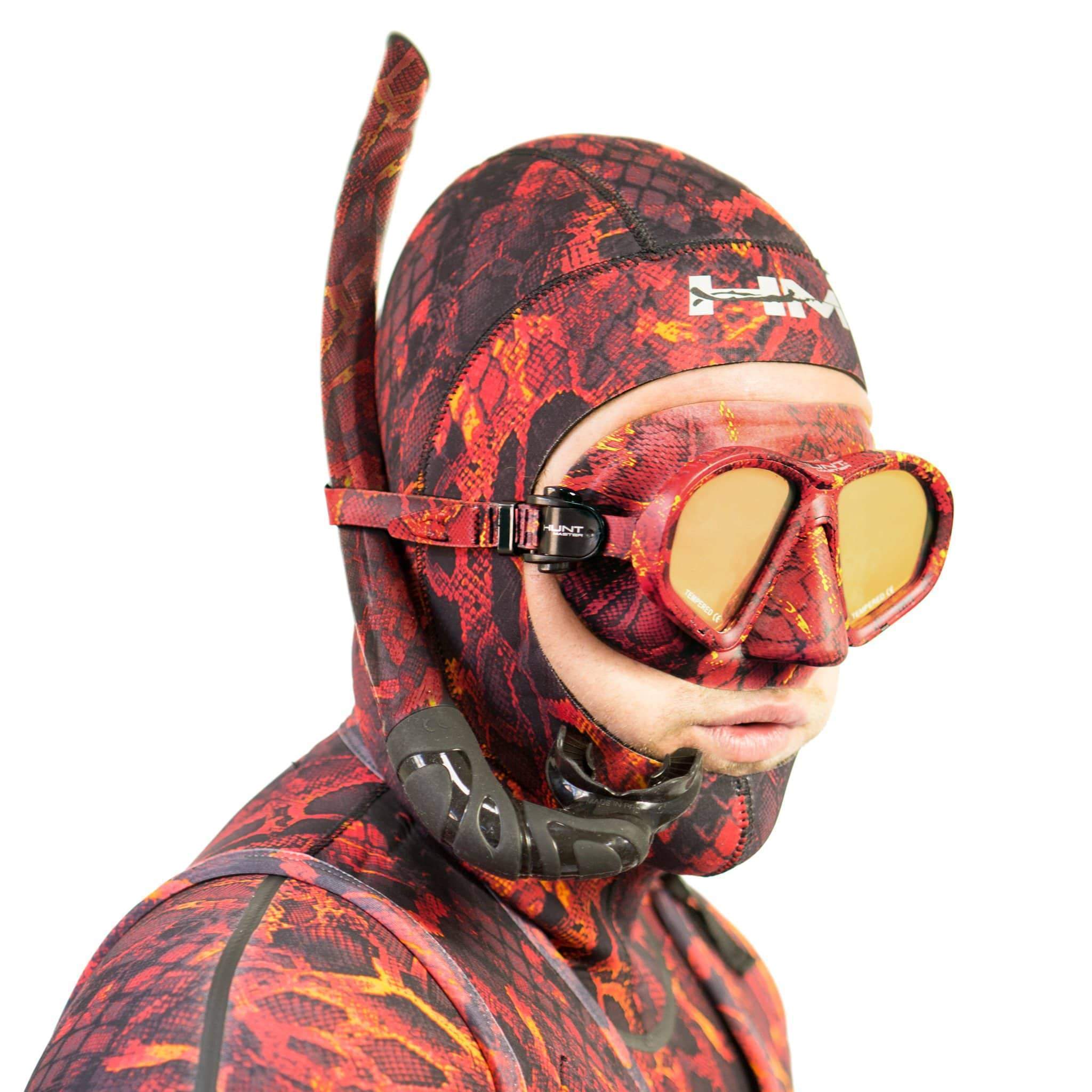 HuntMaster Red Harbinger Camo Diving Mask - With Matching Camo Container (Red)